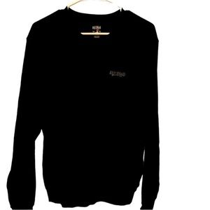 Women’s size medium sweater long sleeve sweatshirt material crew neck in black